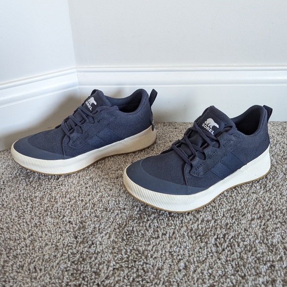 Sorel Out 'N About Women's Waterproof Sneaker - Navy Blue sz 8.5 - Picture 3 of 8